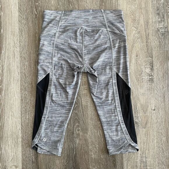 Lululemon Sun Runner Crop Leggings - Size: 8 - Picture 4 of 10